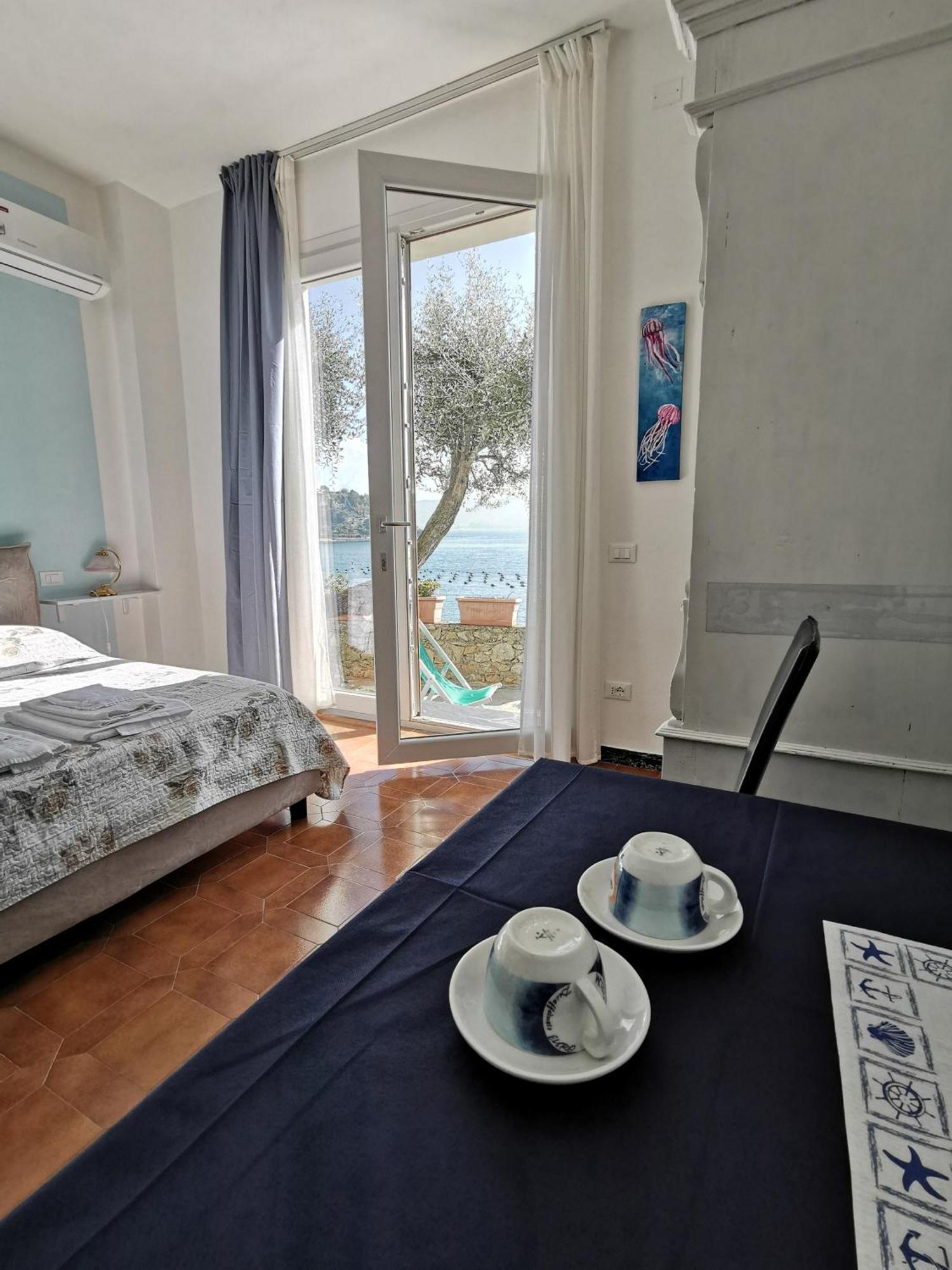 B&B La Palafitta Porto Venere Exterior foto